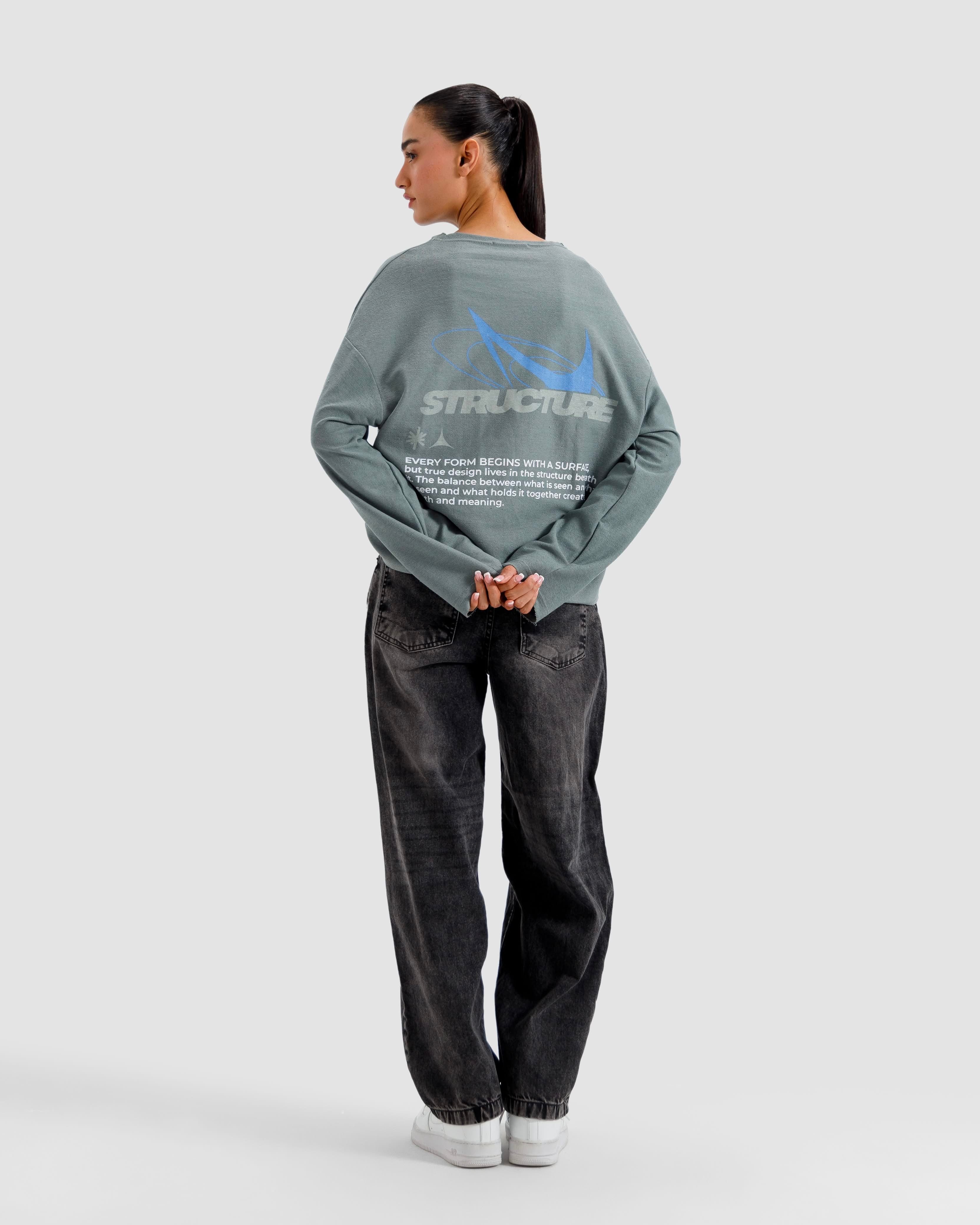 Reverse Detail Structure Studio Tshirt