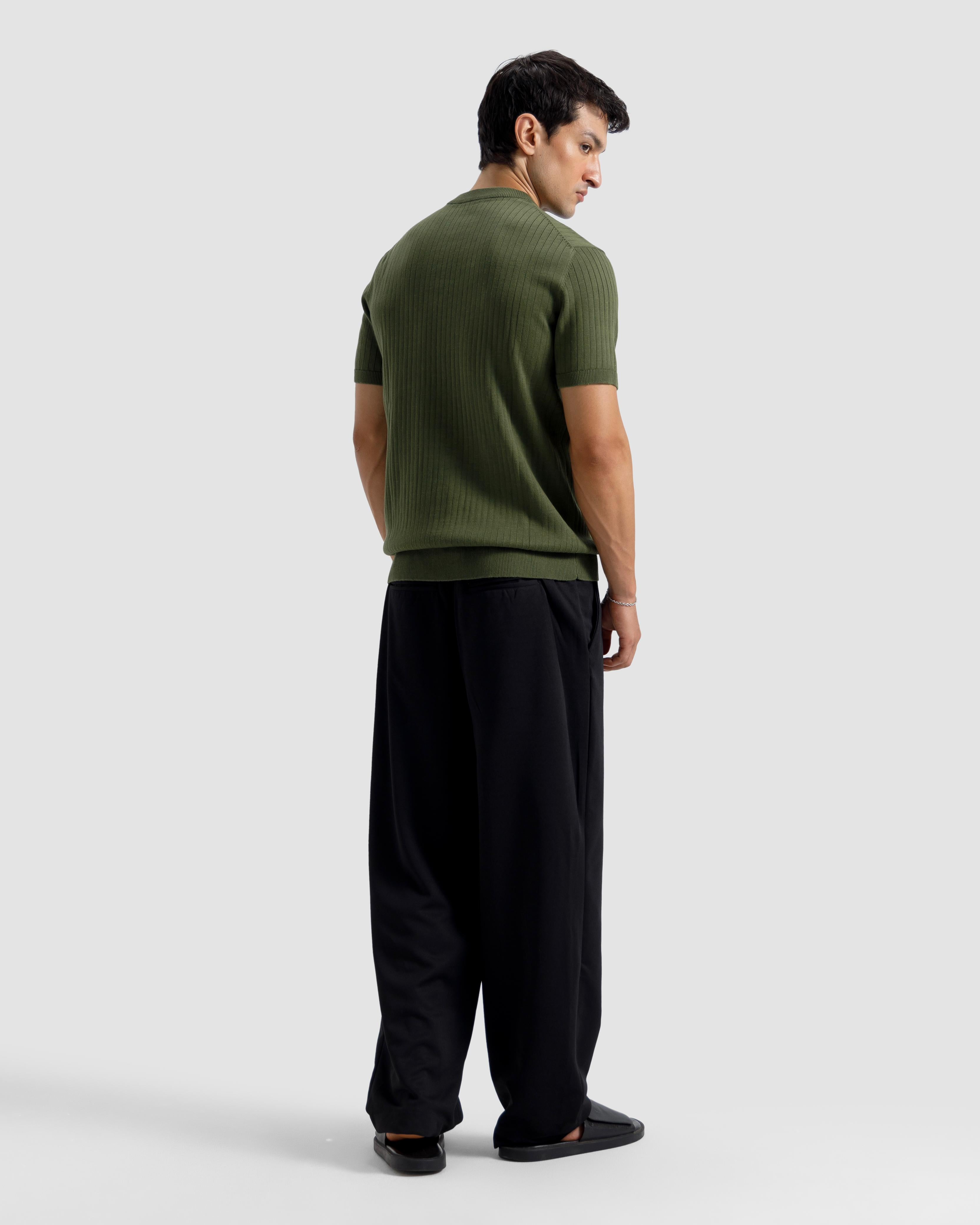 Vertical Textured Knit Basic Essential