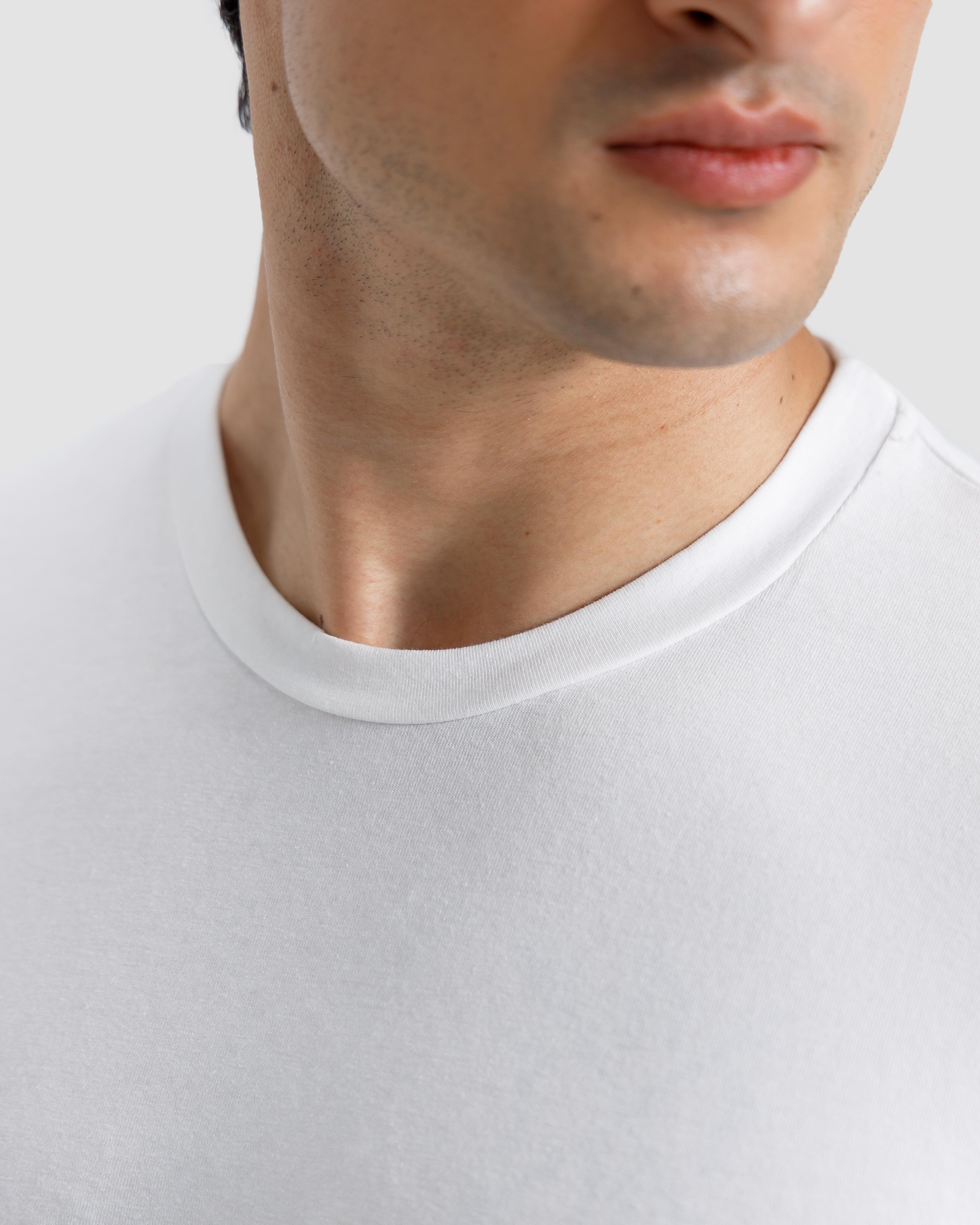 Basic Muscle Fit Tshirt
