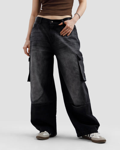 Detailed Cargo Jeans