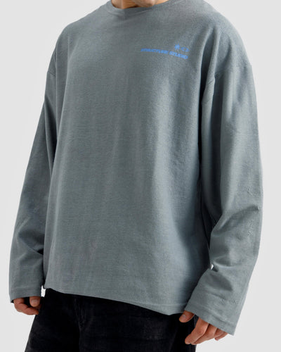 Reverse Detail Structure Studio Tshirt