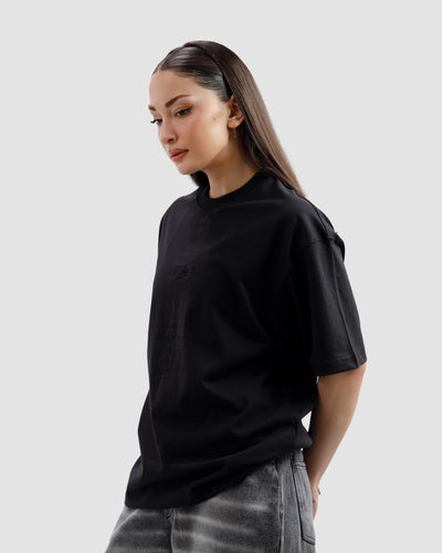 Black Essential Tshirt