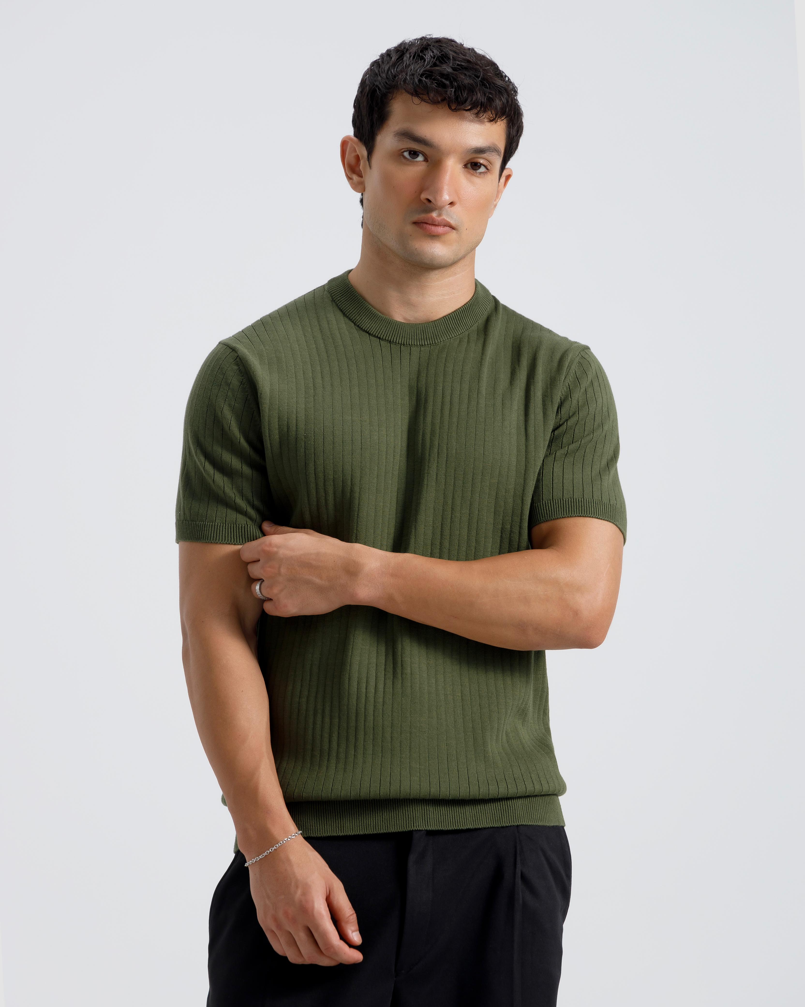 Vertical Textured Knit Basic Essential