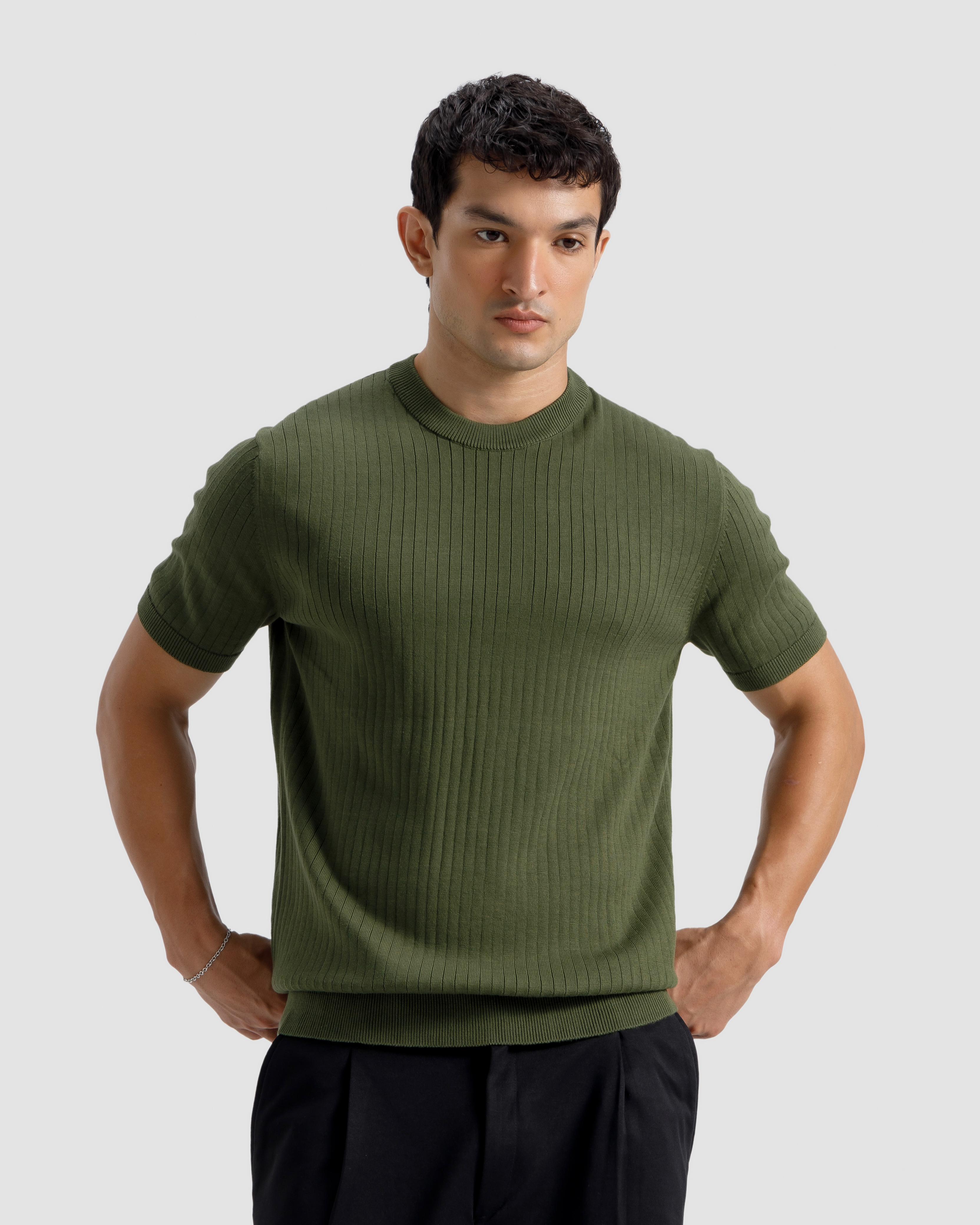 Vertical Textured Knit Basic Essential