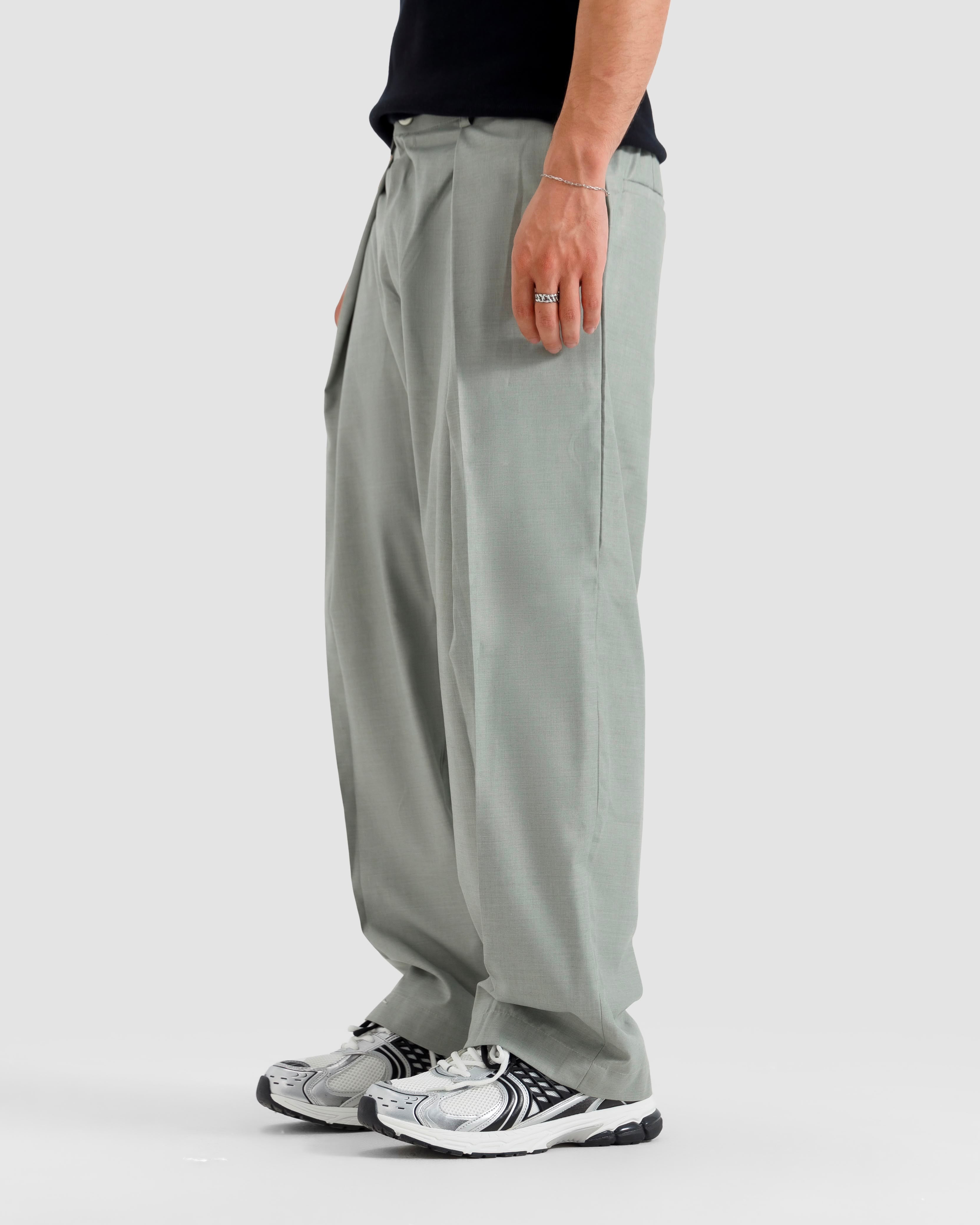 Tailored Relax Fit Pleated Pants