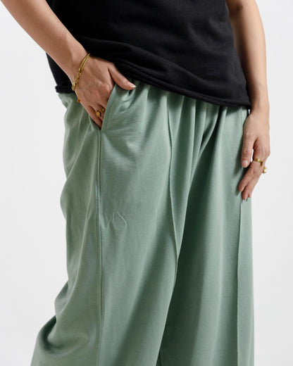 Straight-Leg Pleated Baggy Trousers