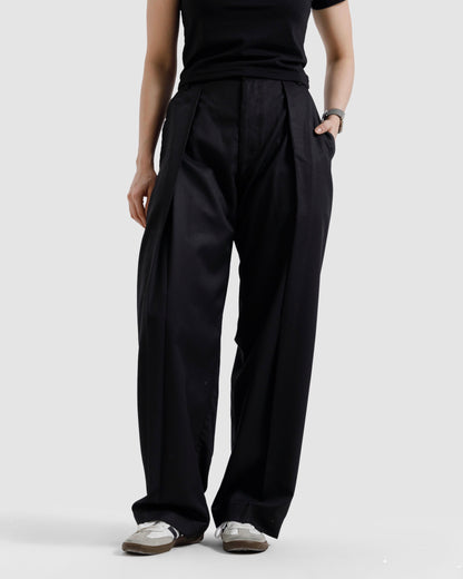 Tailored Pinstriped Pleated Pants