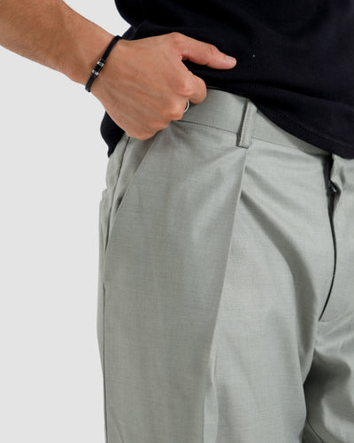 Tailored Relax Fit Pleated Pants