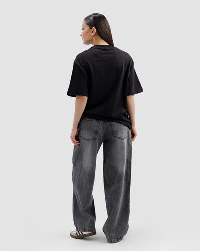 Black Essential Tshirt